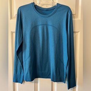 Swiftly Relaxed Long-Sleeve Shirt